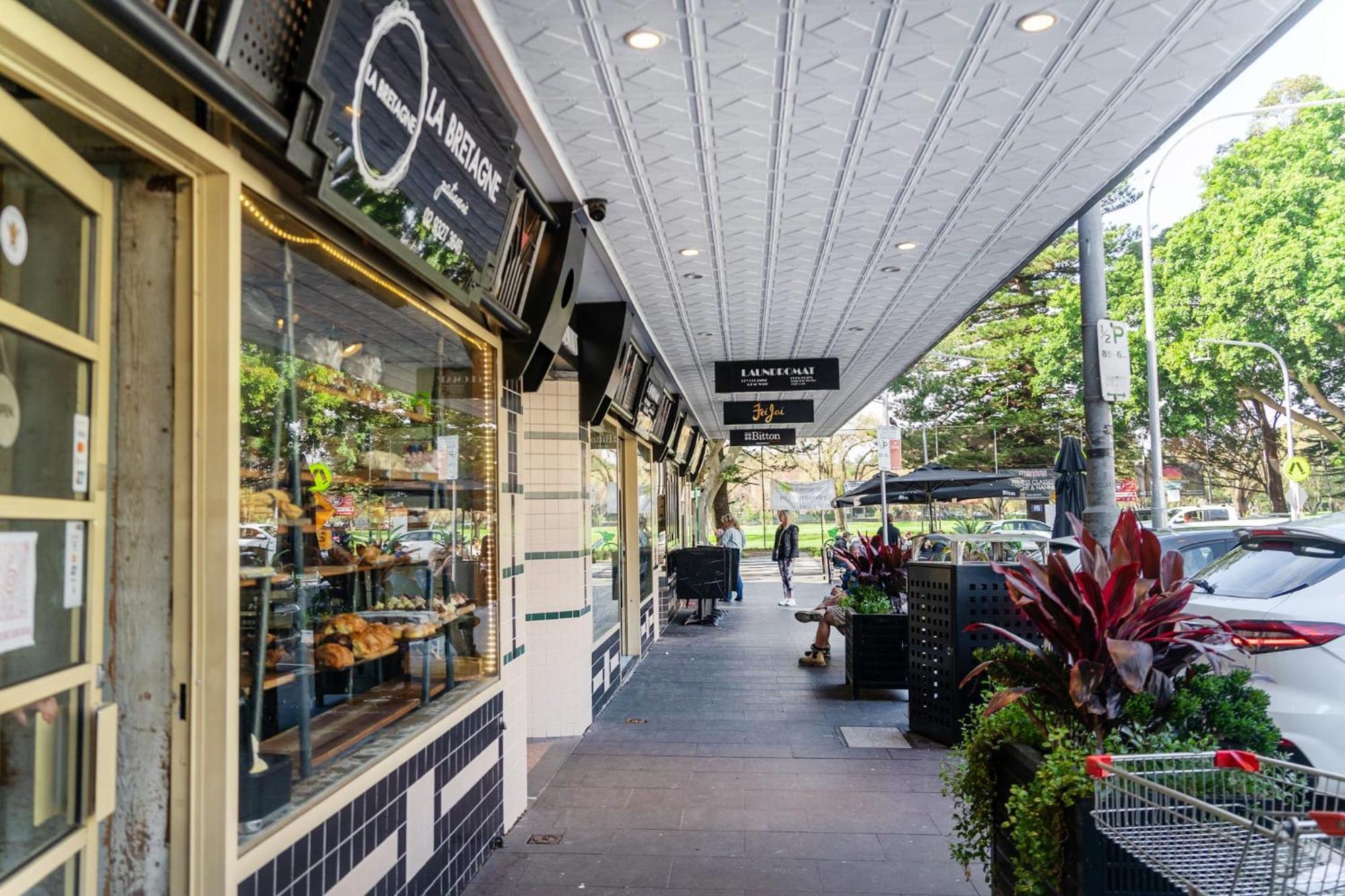 Pet-friendly Just Minutes From Bondi