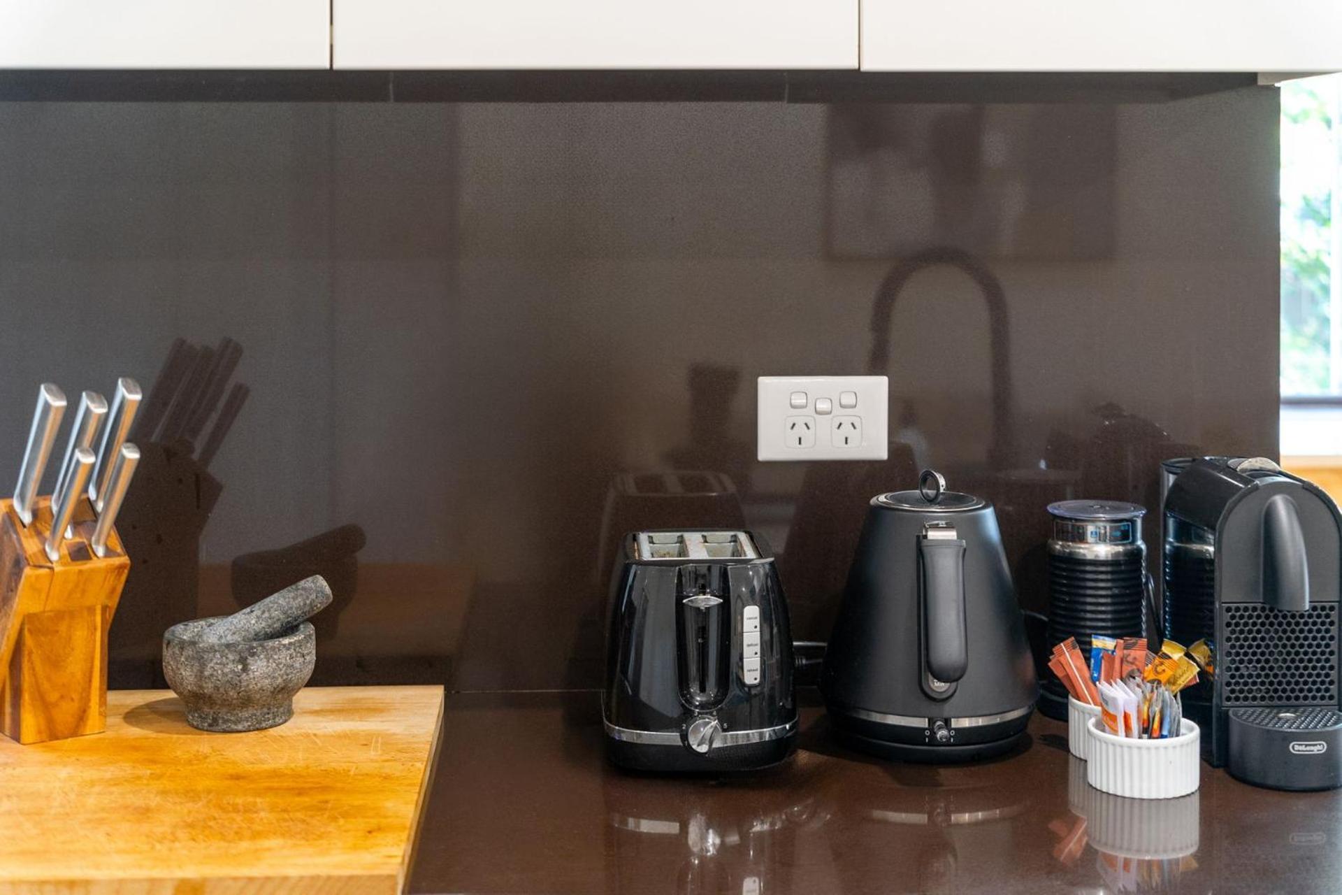 Pet-friendly Just Minutes From Bondi Apartment Sydney